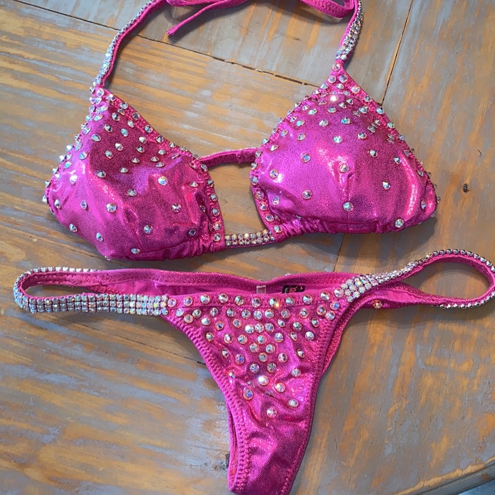 Hot pink competition bikini